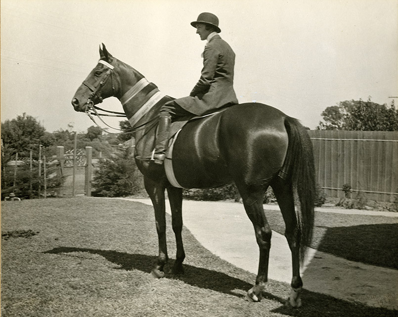 Mrs Violet Murrell riding Garryowen, c. 1934.