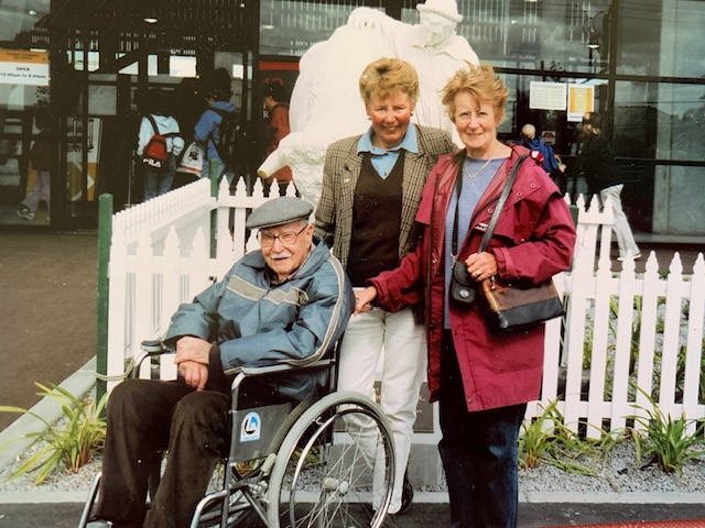 Gina Ryan (middle) at the Melbourne Royal Show in 2006 with her sister Louise and her father.