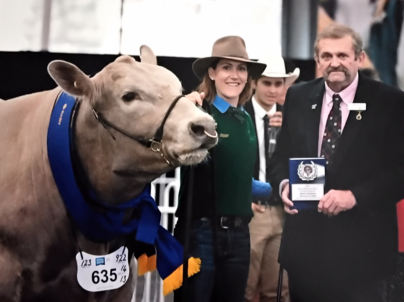 Keith Dowsett (R) and Courtney Hazeldene, winner of the Corrick Memorial Trophy in 2017.